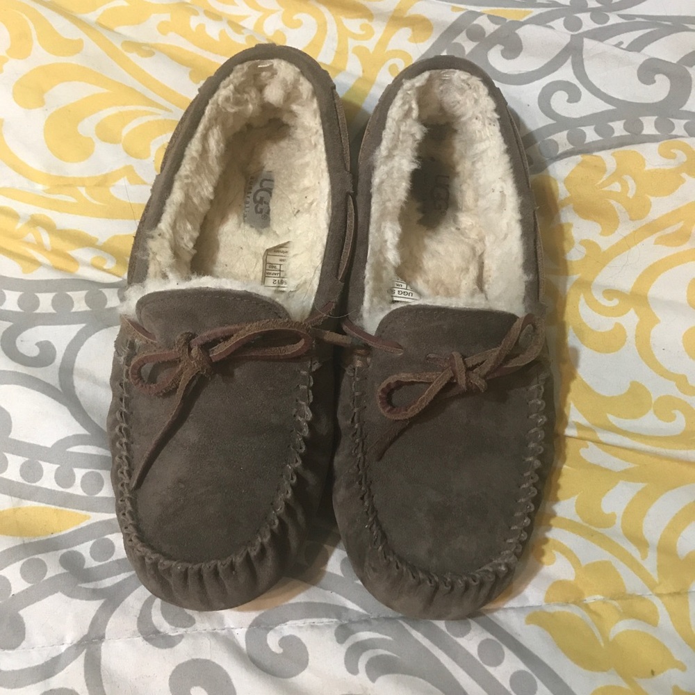 Ugg Dakota